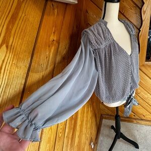 GIMMICKS BY BKE | BEAUTIFUL BLOUSE |